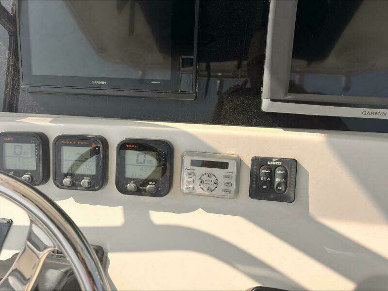 31ft Edgewater Yacht For Sale