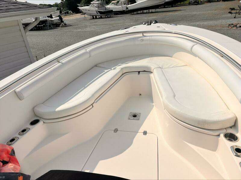 31ft Edgewater Yacht For Sale