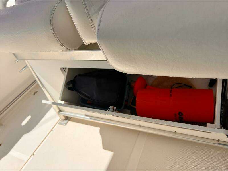 31ft Edgewater Yacht For Sale