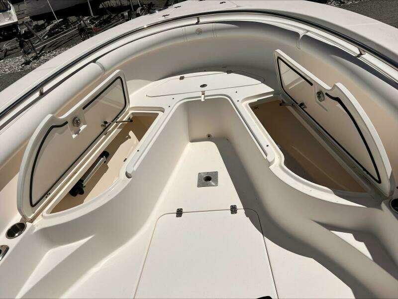 31ft Edgewater Yacht For Sale