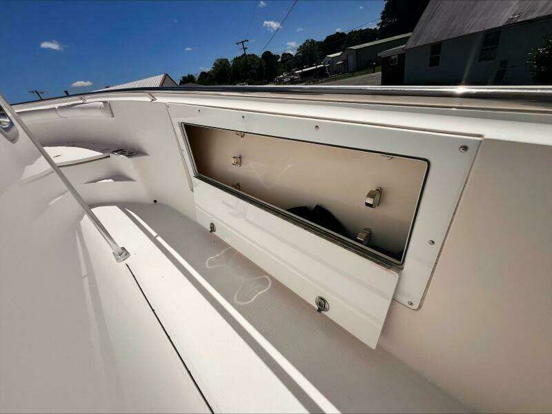 31ft Edgewater Yacht For Sale