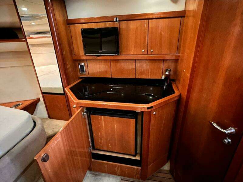 Inspiration 37ft Sunseeker Yacht For Sale