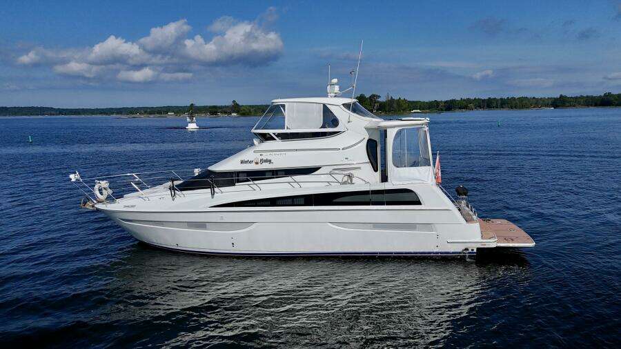 Water Baby 43ft Carver Yacht For Sale