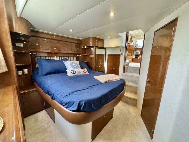 Water Baby 43ft Carver Yacht For Sale