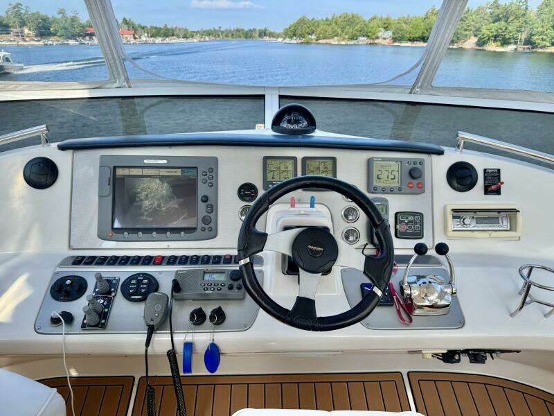 Water Baby 43ft Carver Yacht For Sale