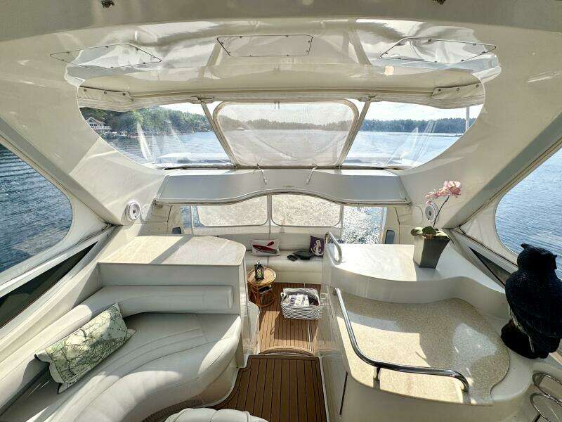Water Baby 43ft Carver Yacht For Sale
