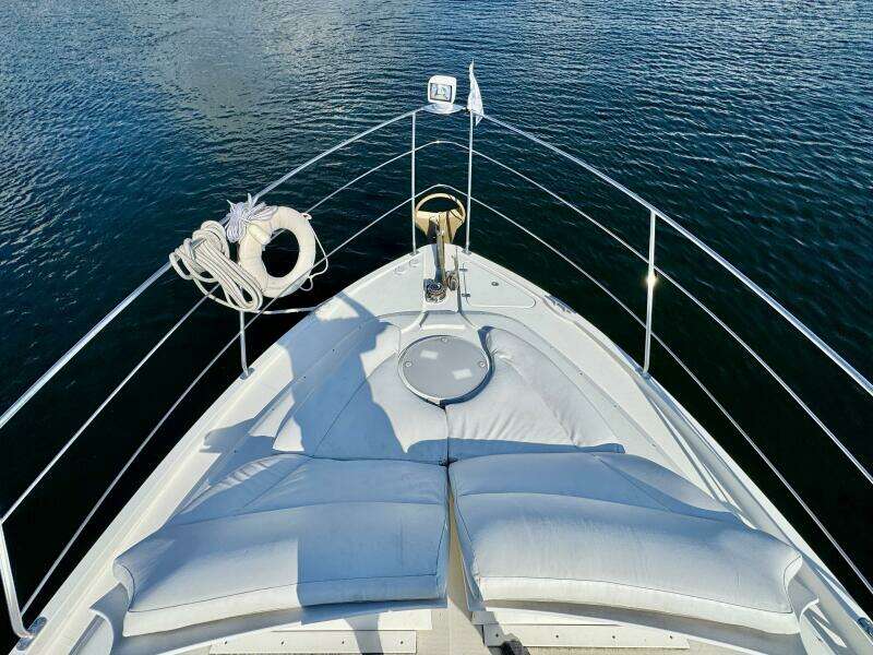 Water Baby 43ft Carver Yacht For Sale
