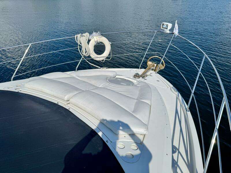 Water Baby 43ft Carver Yacht For Sale