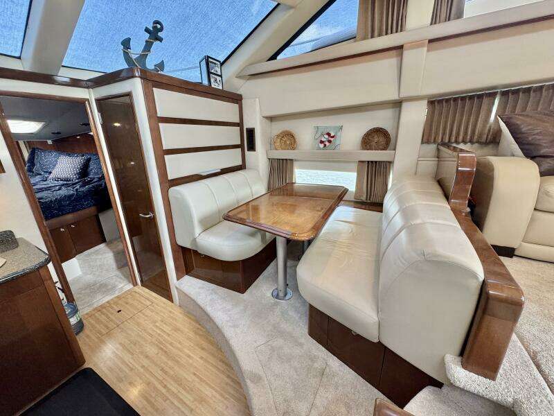 Water Baby 43ft Carver Yacht For Sale