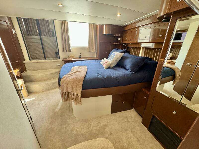 Water Baby 43ft Carver Yacht For Sale