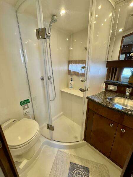 Water Baby 43ft Carver Yacht For Sale