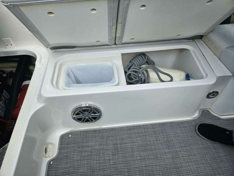 27ft Formula Yacht For Sale