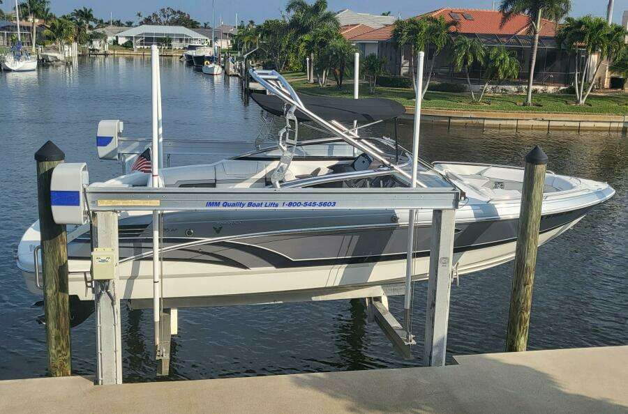 27ft Formula Yacht For Sale