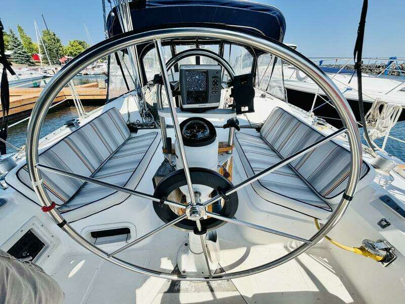 ORION 37ft Hunter Yacht For Sale