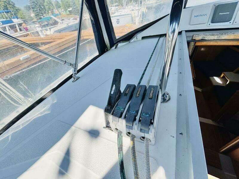 ORION 37ft Hunter Yacht For Sale
