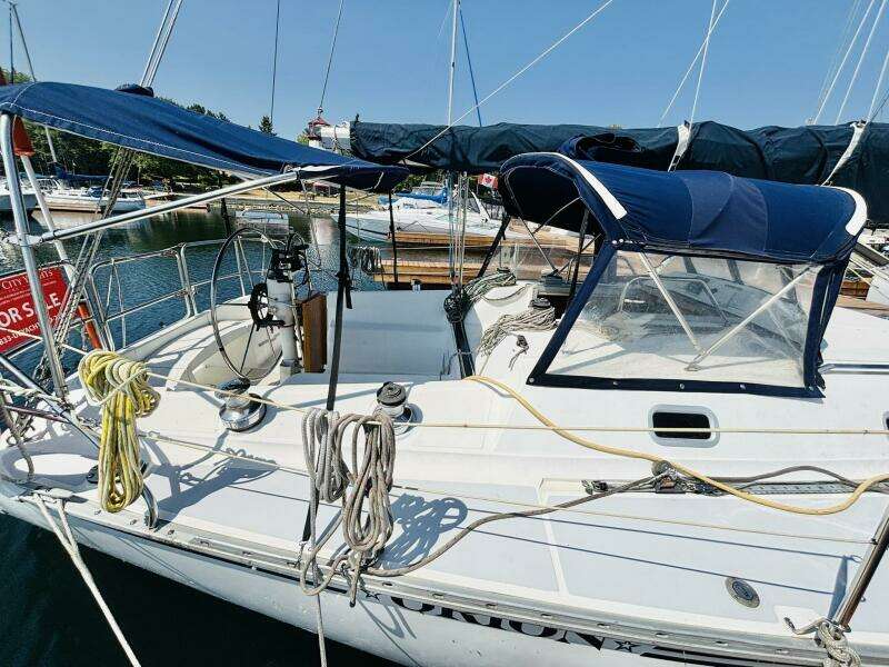 ORION 37ft Hunter Yacht For Sale