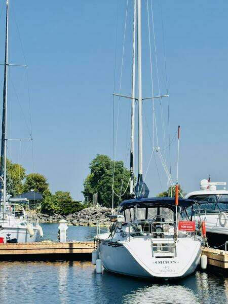 ORION 37ft Hunter Yacht For Sale