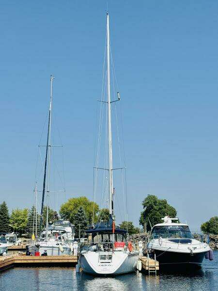 ORION 37ft Hunter Yacht For Sale
