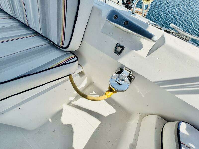 ORION 37ft Hunter Yacht For Sale