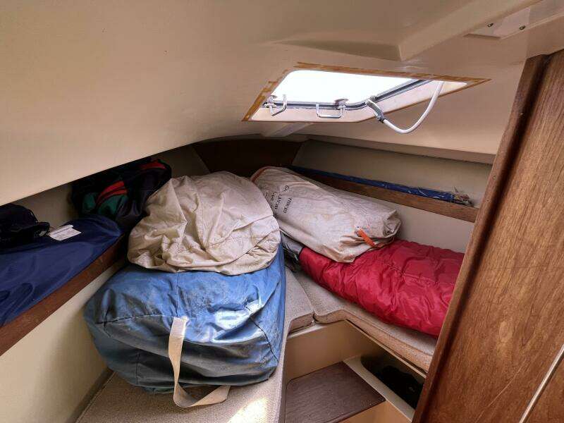 34ft C amp C Yacht For Sale