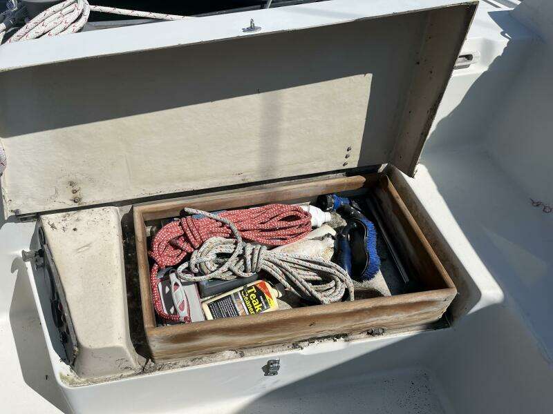 34ft C amp C Yacht For Sale