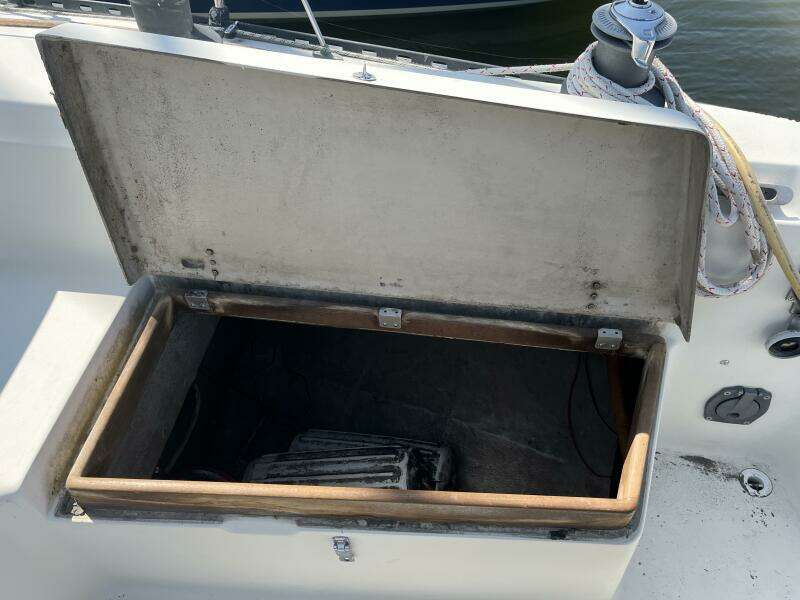 34ft C amp C Yacht For Sale