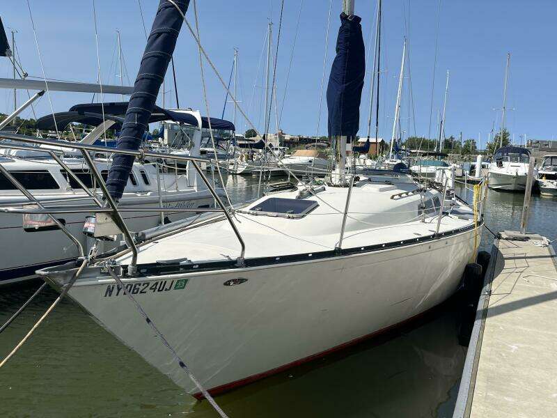 34ft C amp C Yacht For Sale