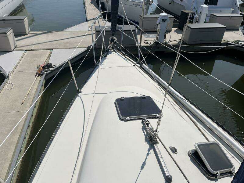 34ft C amp C Yacht For Sale