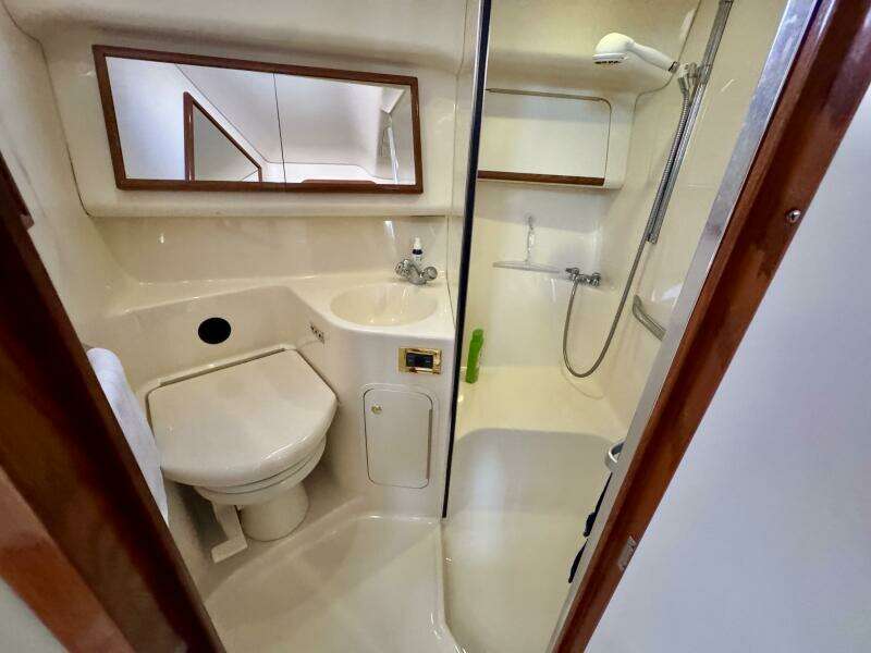 Shaneanigans 40ft Sea Ray Yacht For Sale