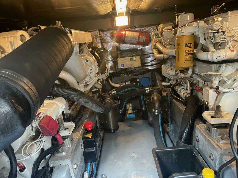 Shaneanigans 40ft Sea Ray Yacht For Sale
