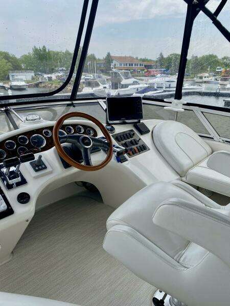 Shaneanigans 40ft Sea Ray Yacht For Sale