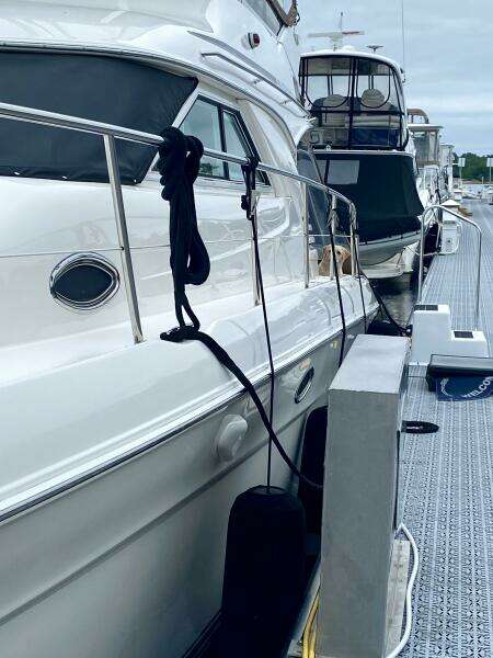 Shaneanigans 40ft Sea Ray Yacht For Sale