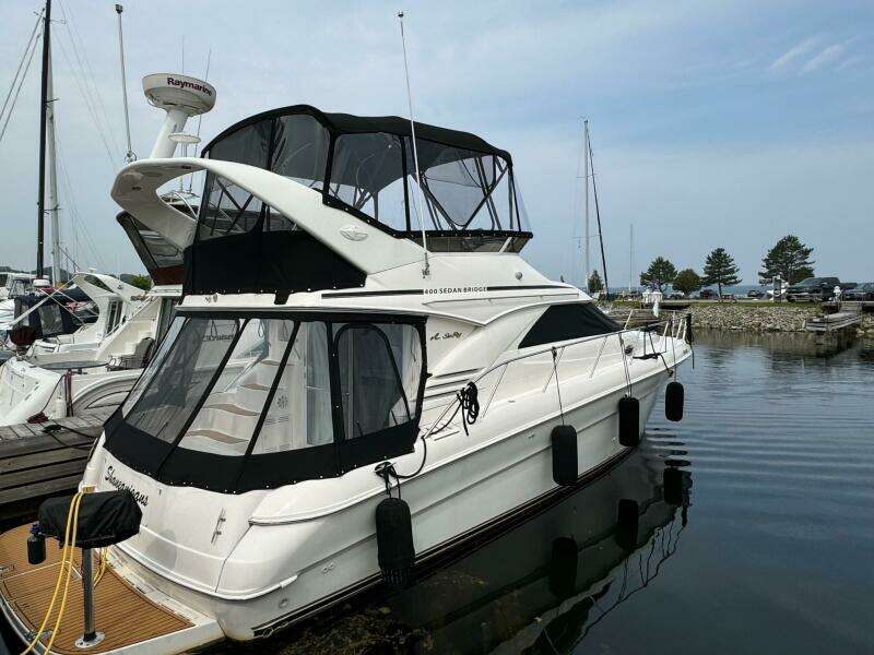Shaneanigans 40ft Sea Ray Yacht For Sale