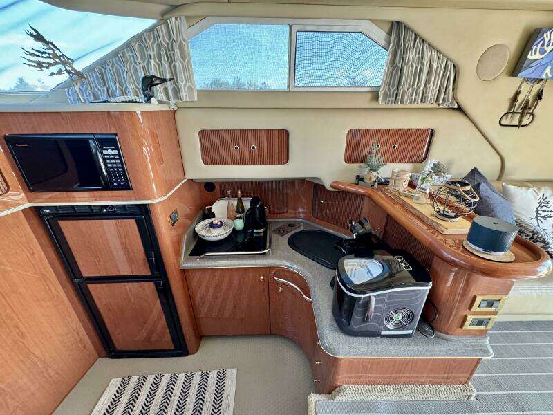 Shaneanigans 40ft Sea Ray Yacht For Sale
