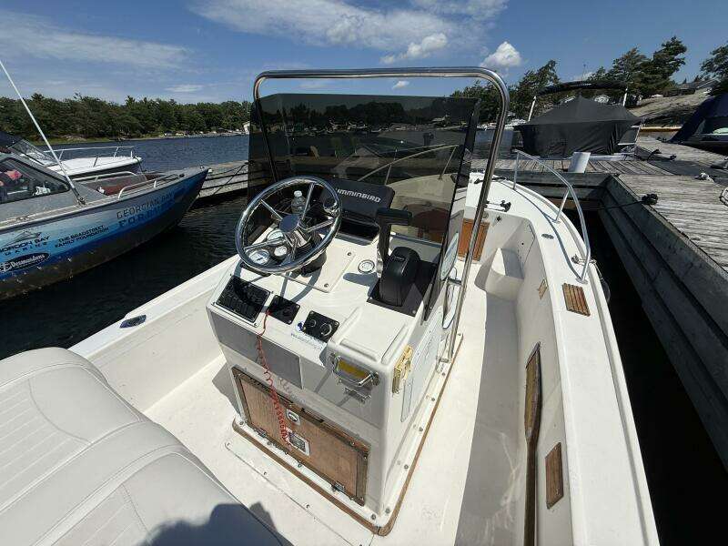 17ft Mako Yacht For Sale