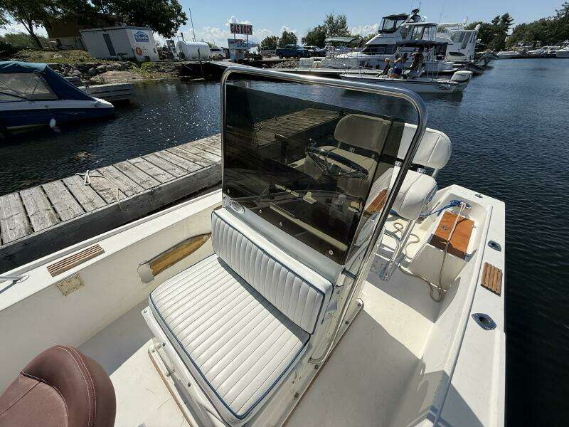 17ft Mako Yacht For Sale