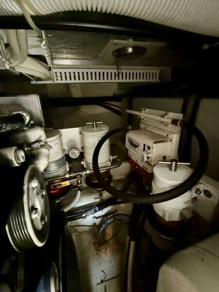 44ft Carver Yacht For Sale