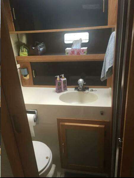 34ft Silverton Yacht For Sale