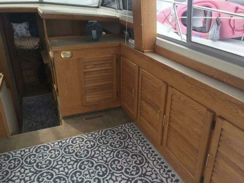 34ft Silverton Yacht For Sale