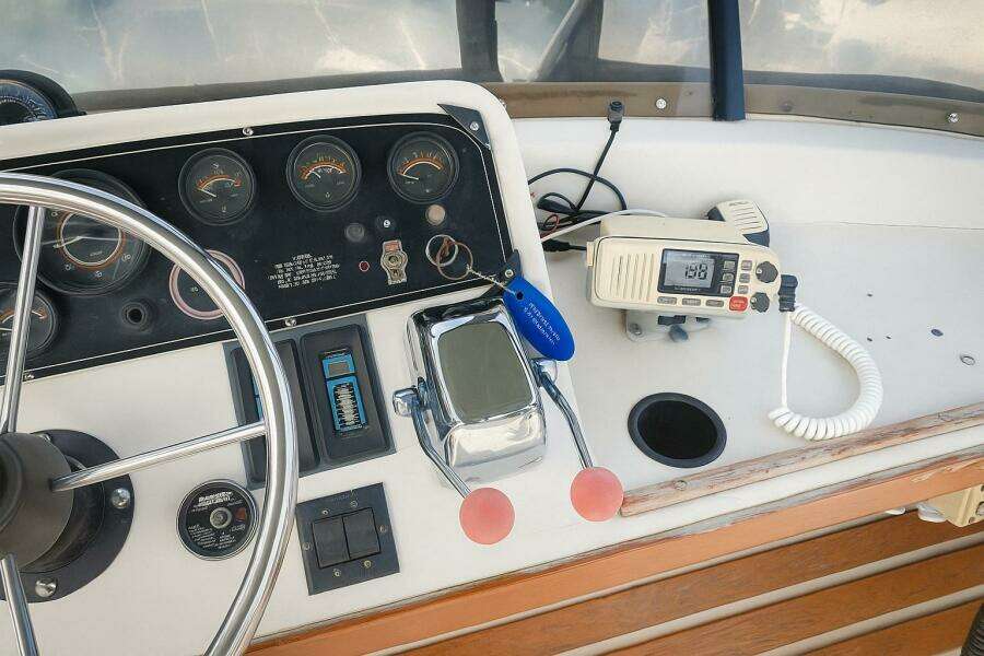 34ft Silverton Yacht For Sale