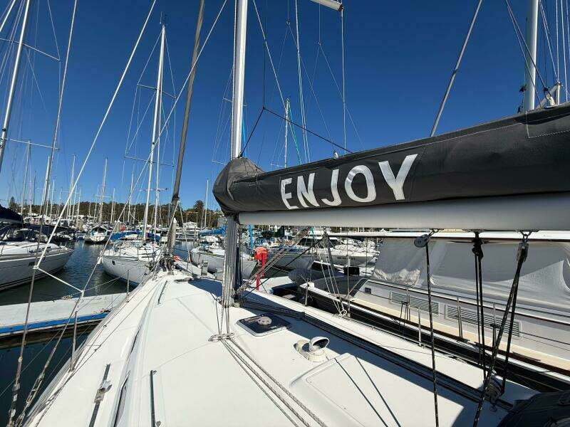 Enjoy 42ft Beneteau Yacht For Sale