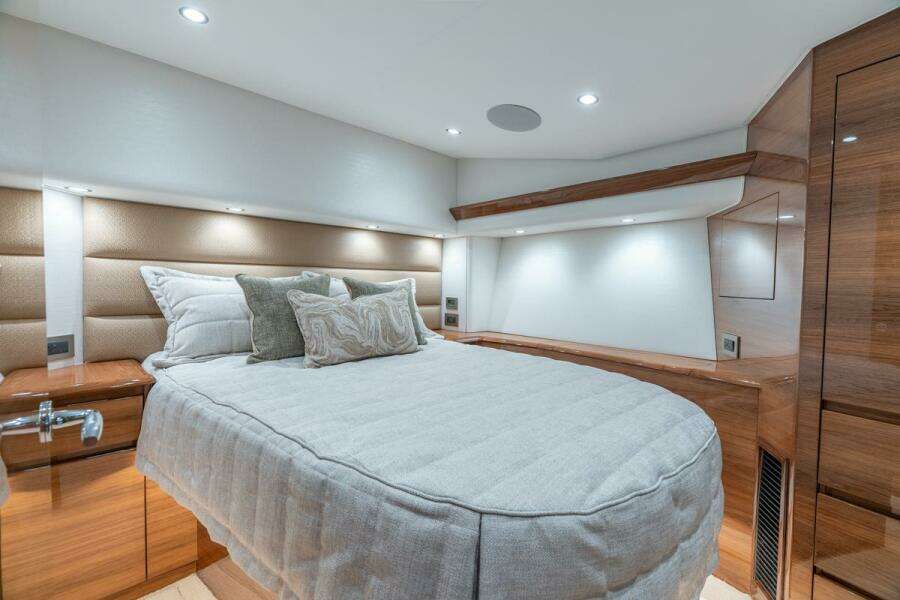 In Stock Viking 54ST 54 912 54ft Viking Yacht For Sale