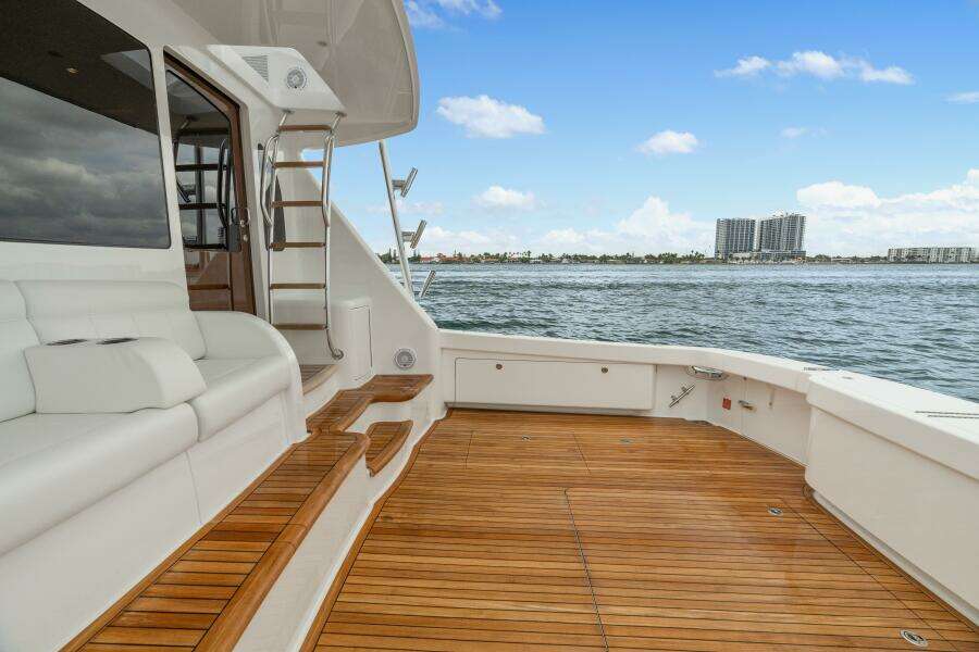 In Stock Viking 58C 58 552 58ft Viking Yacht For Sale
