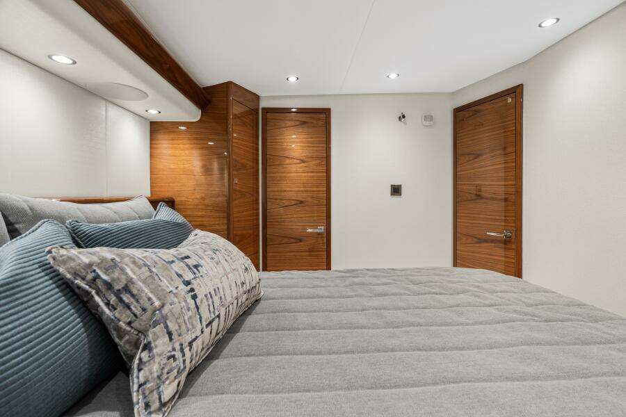 In Stock Viking 58C 58 552 58ft Viking Yacht For Sale