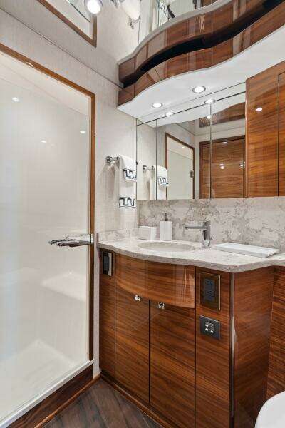 In Stock Viking 58C 58 552 58ft Viking Yacht For Sale