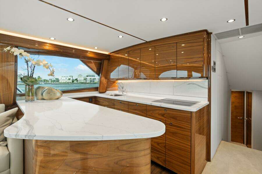 In Stock Viking 58C 58 552 58ft Viking Yacht For Sale
