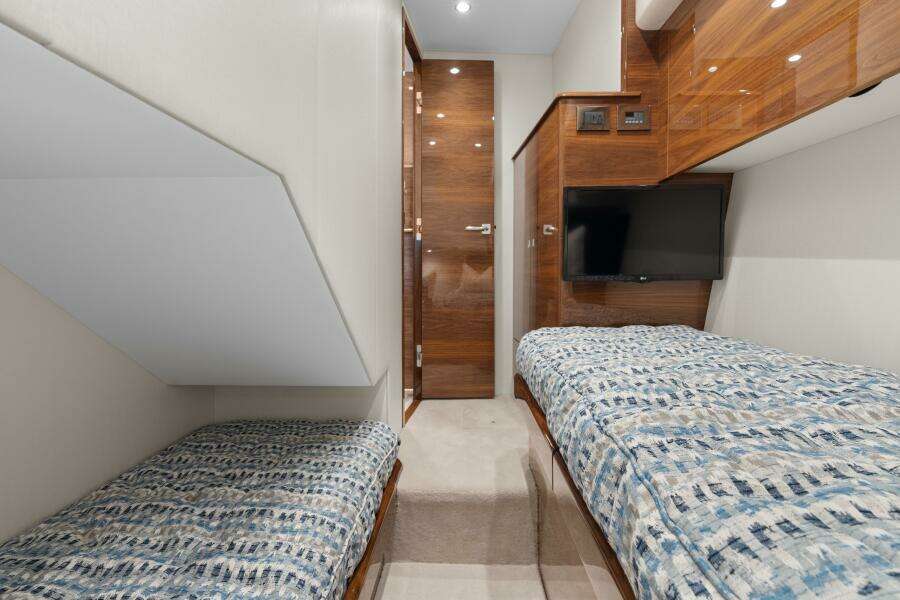 In Stock Viking 58C 58 552 58ft Viking Yacht For Sale