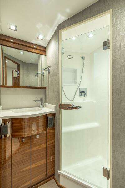 In Stock Viking 64C 64 739 64ft Viking Yacht For Sale