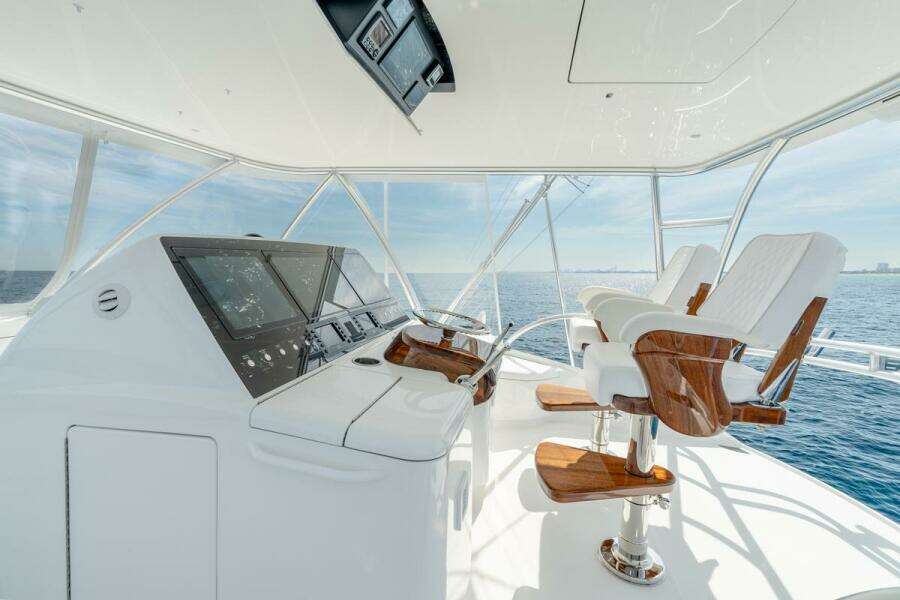 In Stock Viking 64C 64 739 64ft Viking Yacht For Sale