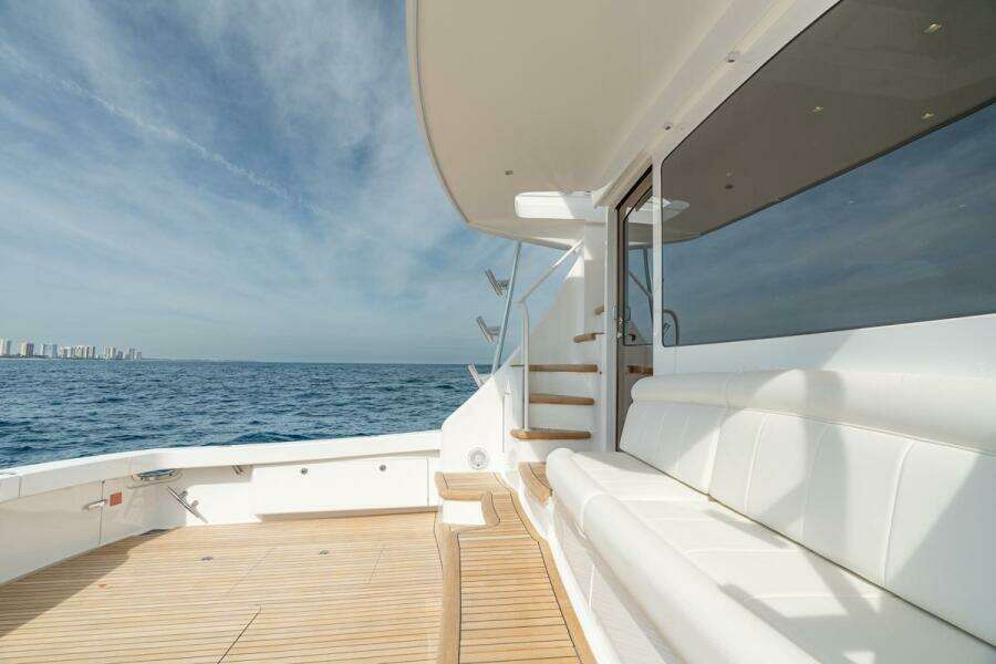 In Stock Viking 64C 64 739 64ft Viking Yacht For Sale